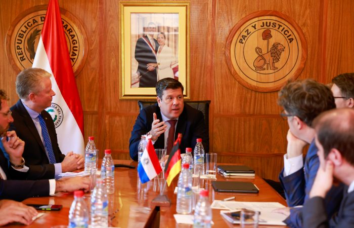 Empresarios alemanes interesados en el sector productivo, energético y forestal