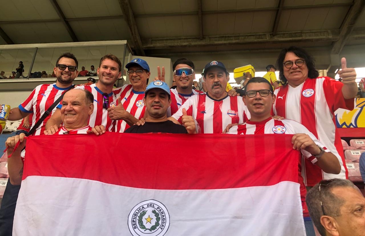 Público paraguayo presente en el Metropolitano de Barranquilla