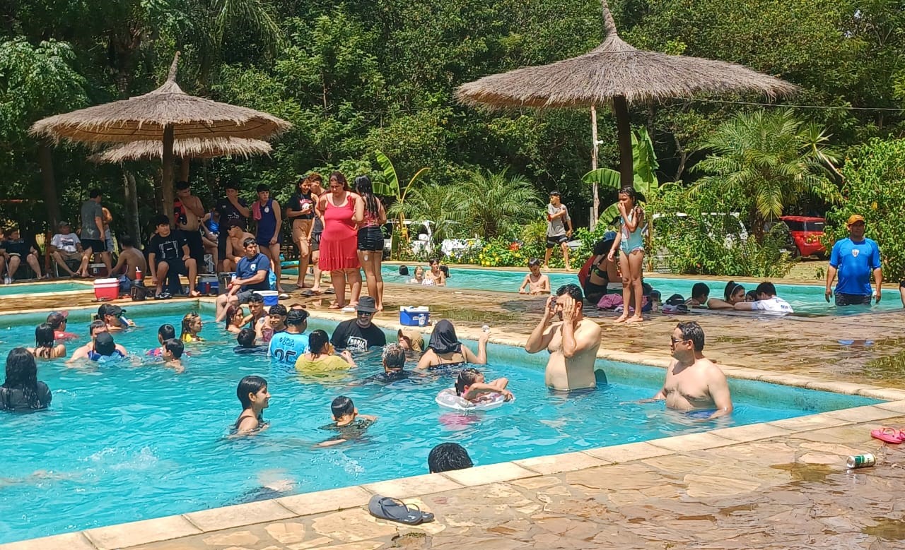 Balneario “Las Palmeras†de Nueva Colombia recibe a visitantes con abundante vegetación